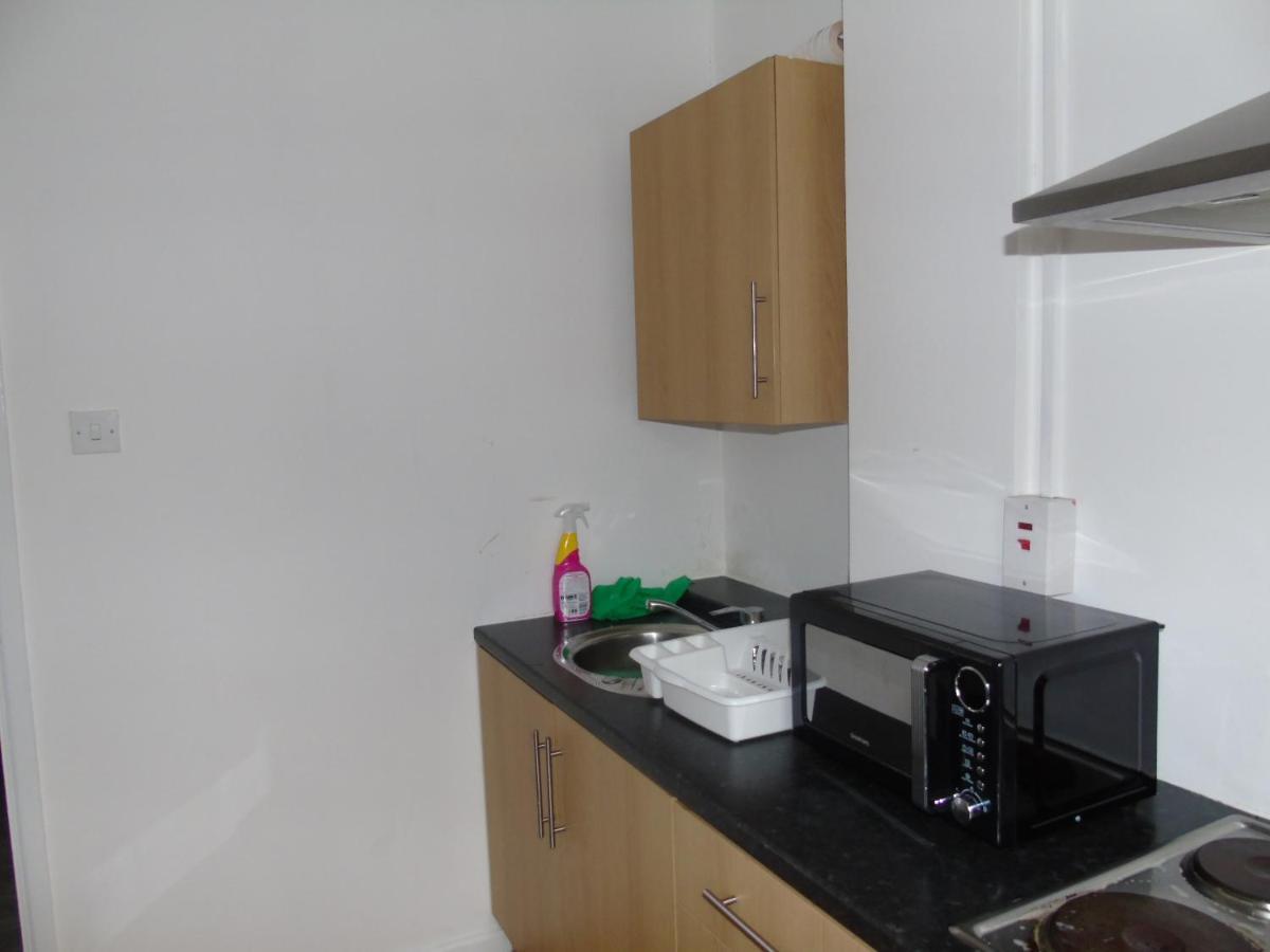 Beautifull 2-Bed Apartment Bolton Esterno foto