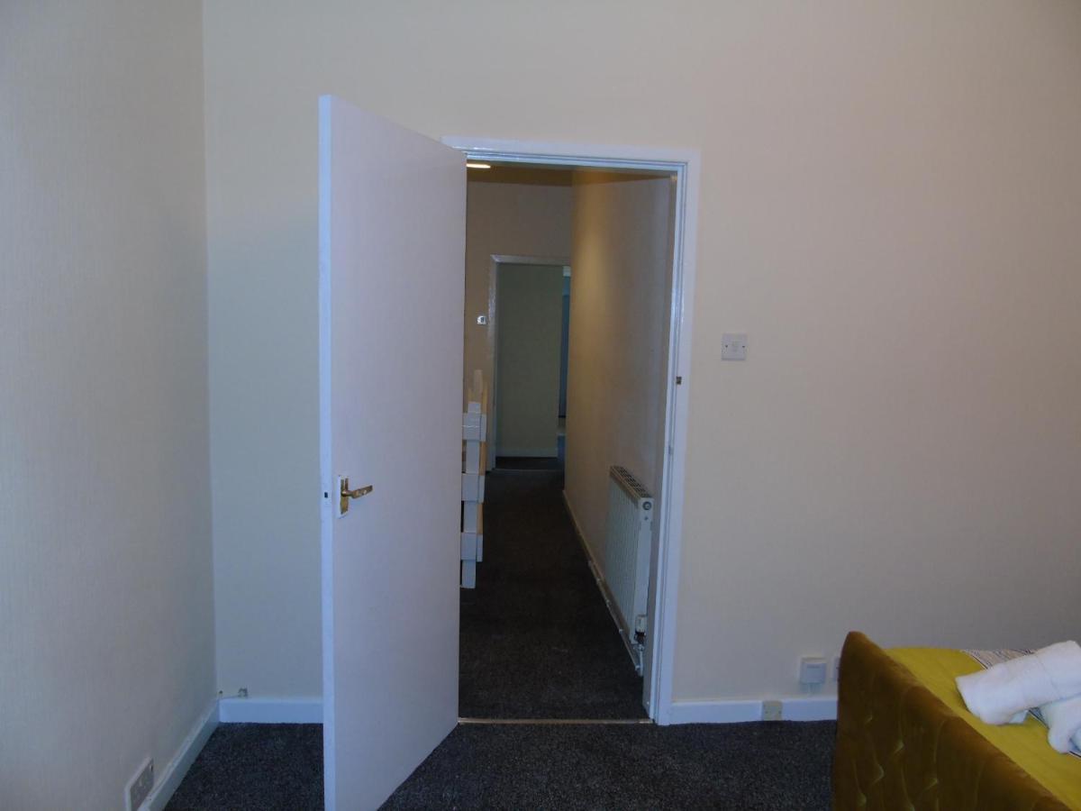 Beautifull 2-Bed Apartment Bolton Esterno foto